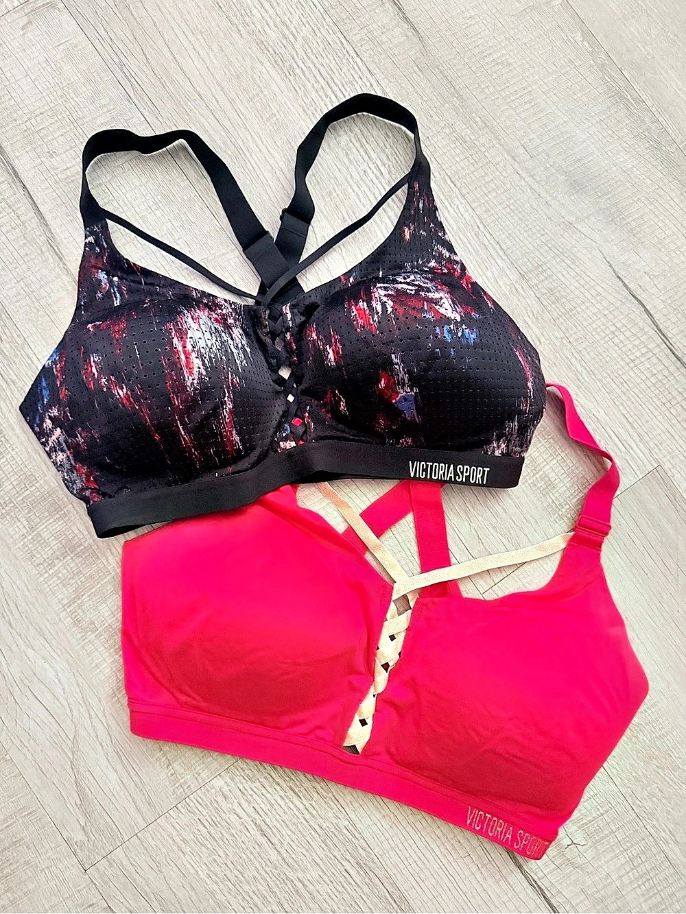 Victoria's Secret Victoria Sport Lace-Up Front Sports Bra Pink & Black 36DD/F (收